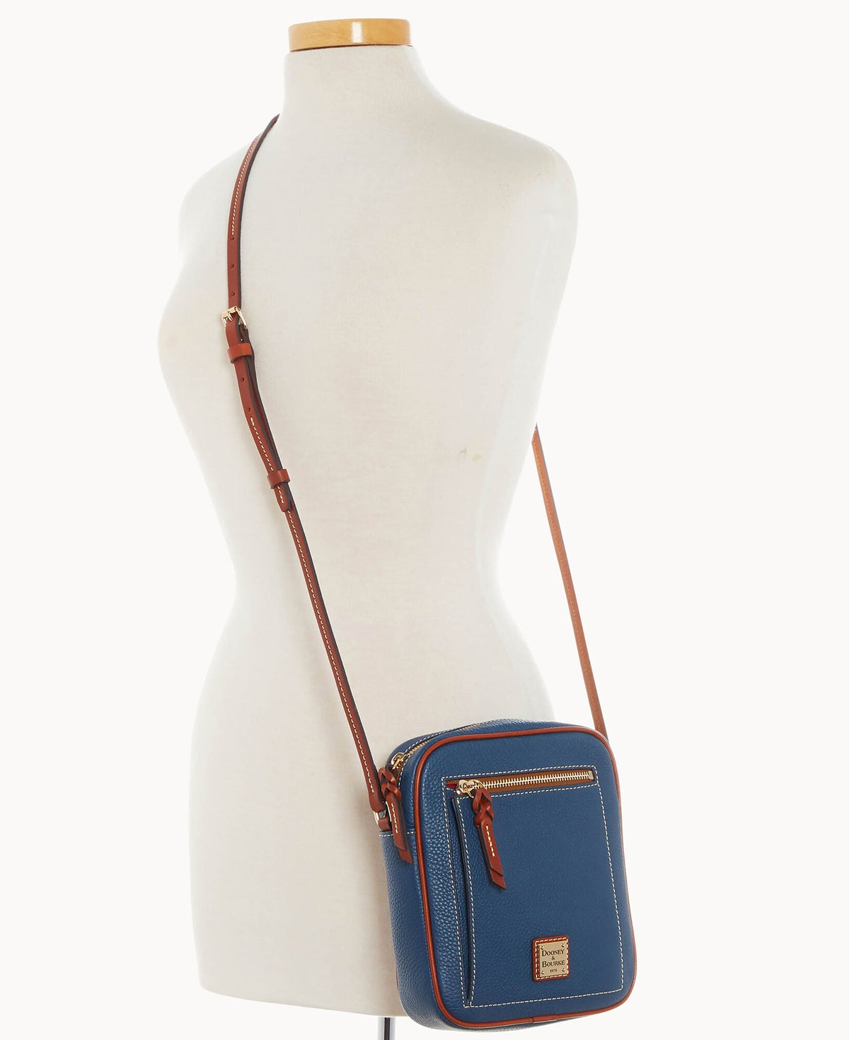 Pebble Grain Camera Crossbody