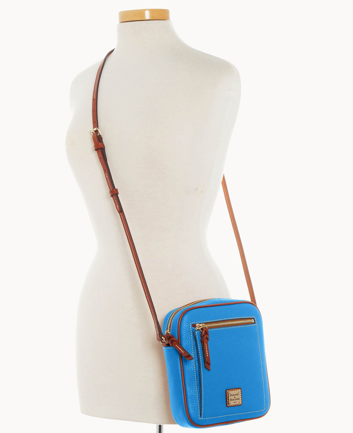 Pebble Grain Camera Crossbody