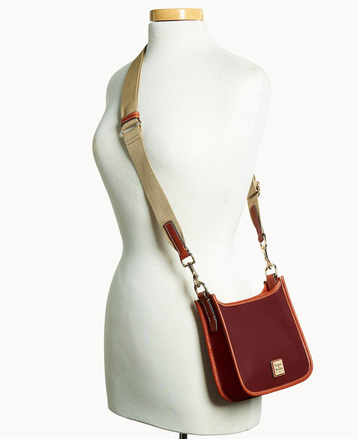Pebble Grain Small Messenger