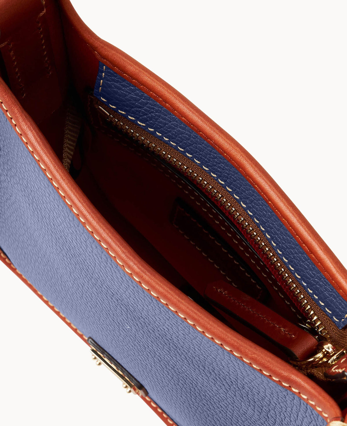 Pebble Grain Small Messenger