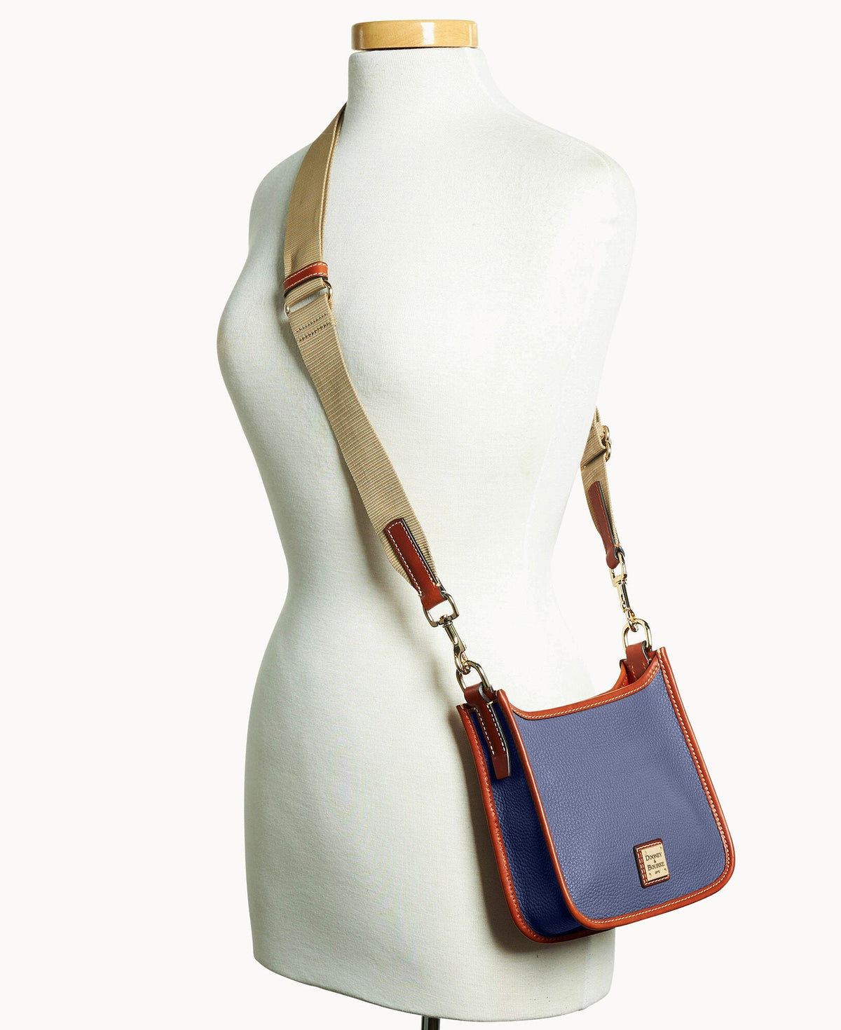 Pebble Grain Small Messenger