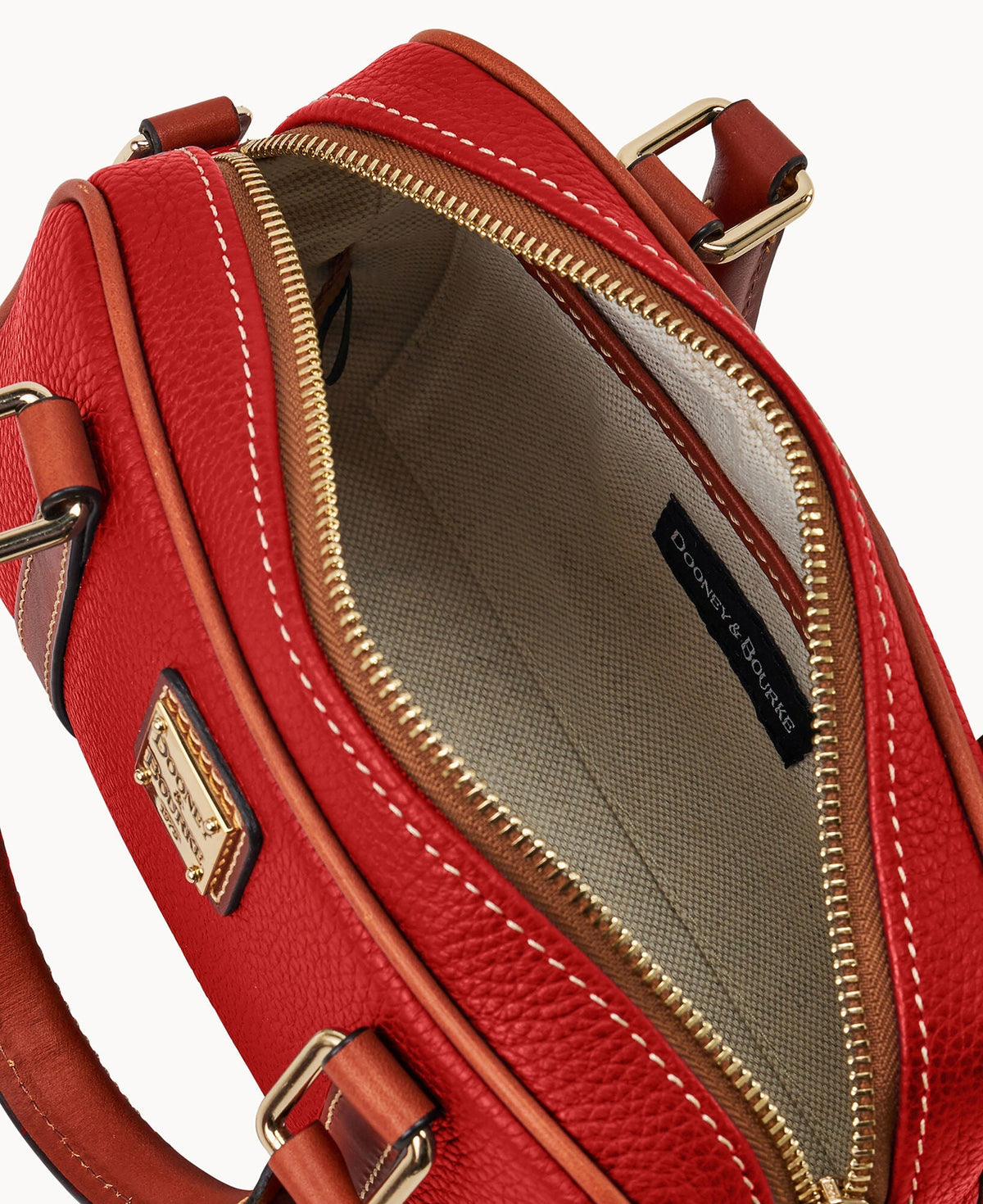 Pebble Grain Satchel 24