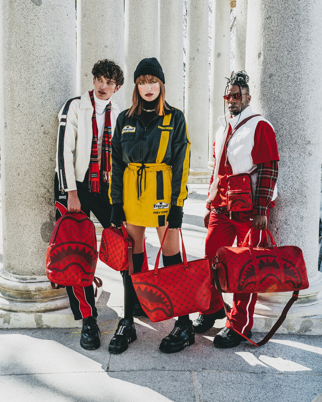 MONEY PATTERN BRICK SLING