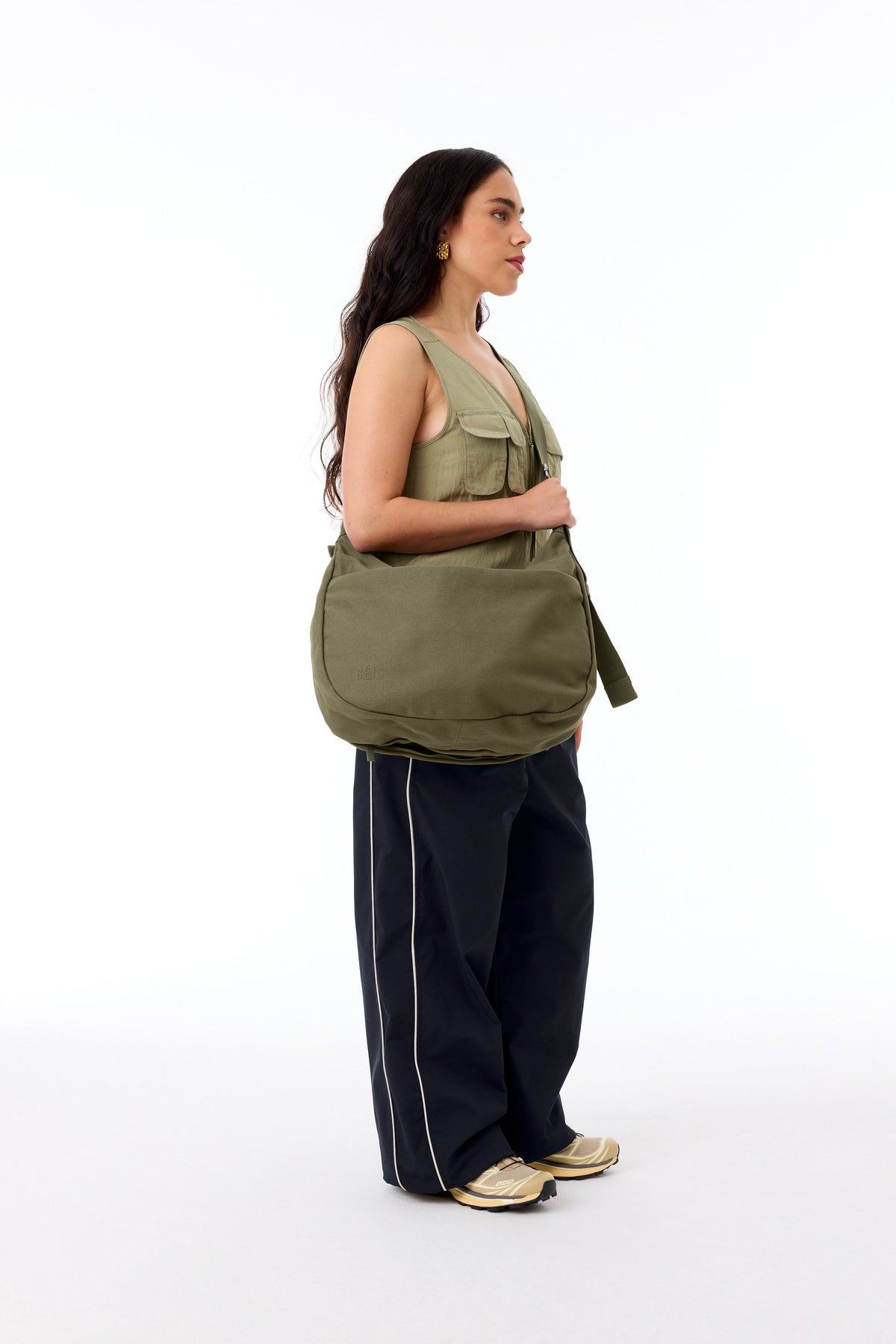 Resale The Carryall Crossbody in Olive