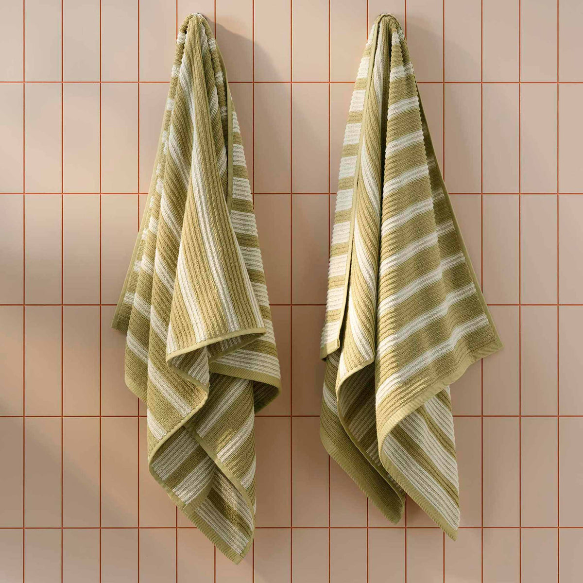 Ribbed Cotton TENCEL™ Set of 4 Bath Towel Bundle