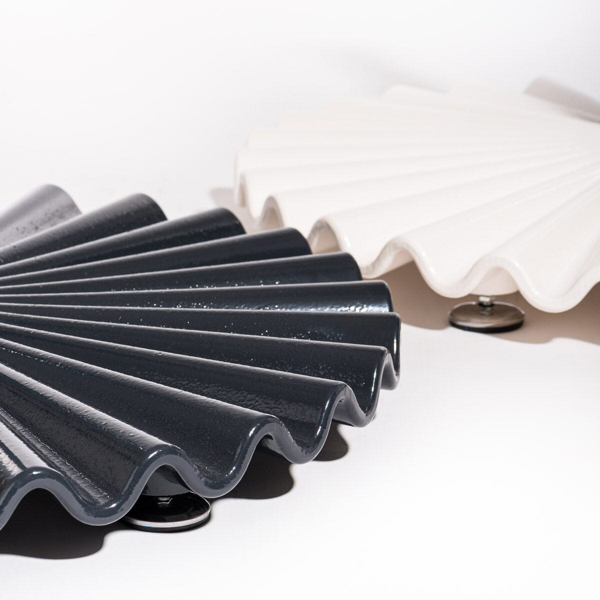 The Clamshell Base - 55 LB
