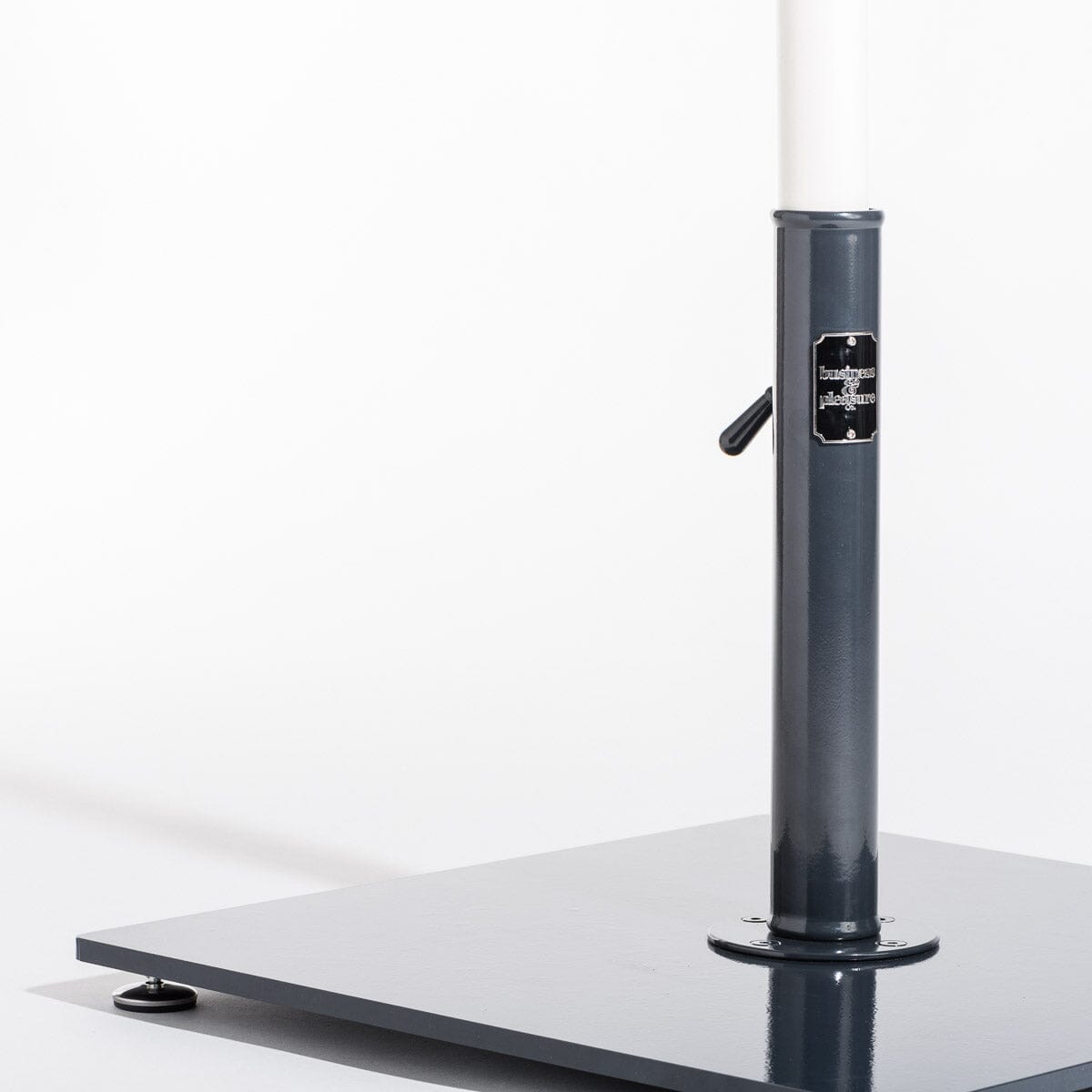 The Classic Base - 90 LB