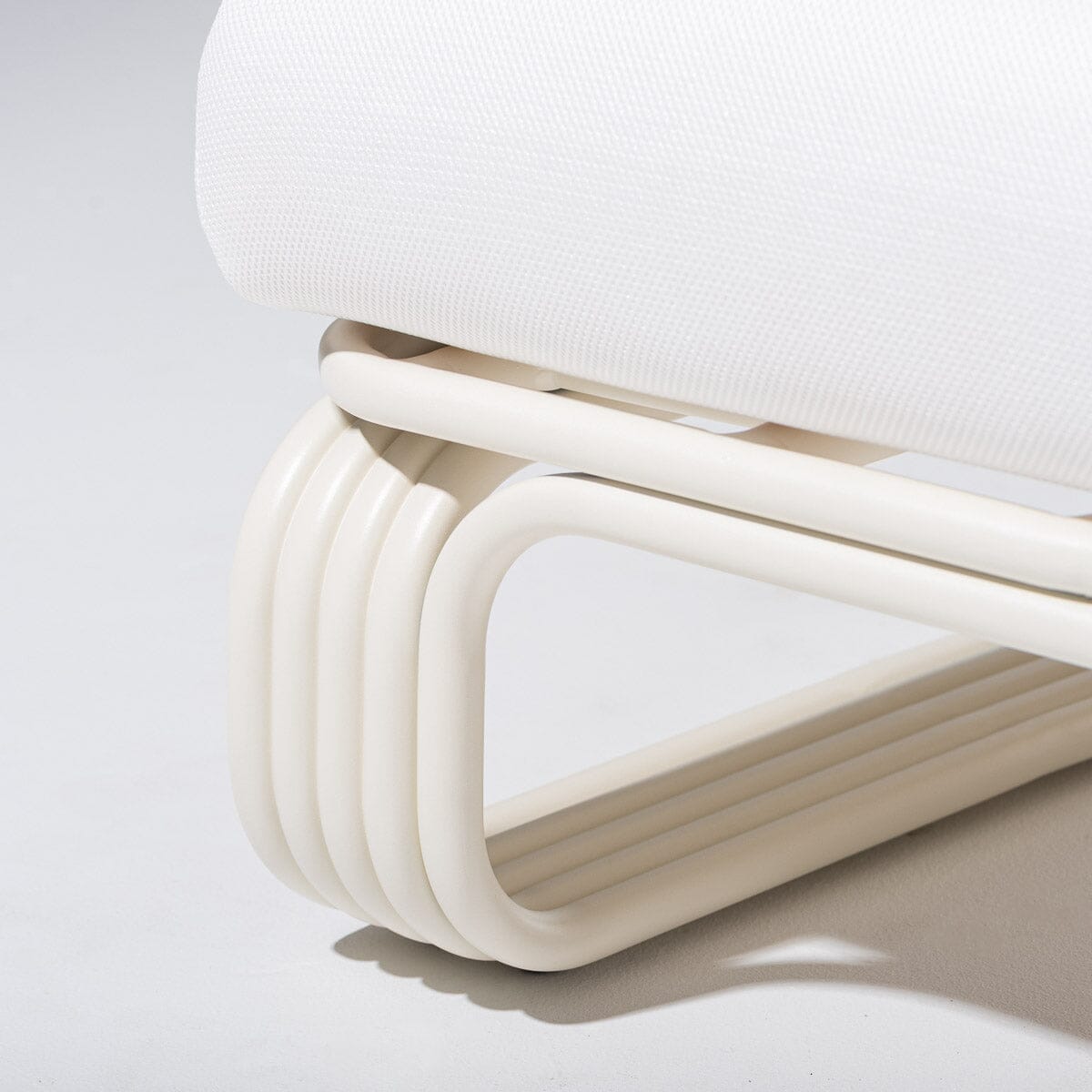 The Contini Ottoman Frame