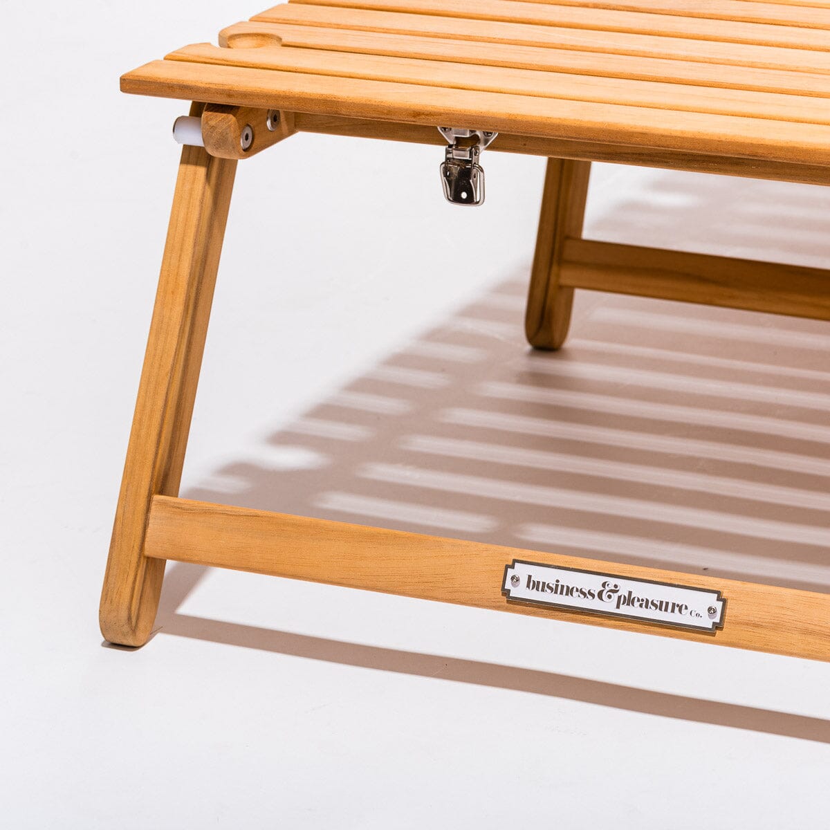 The Long Folding Table