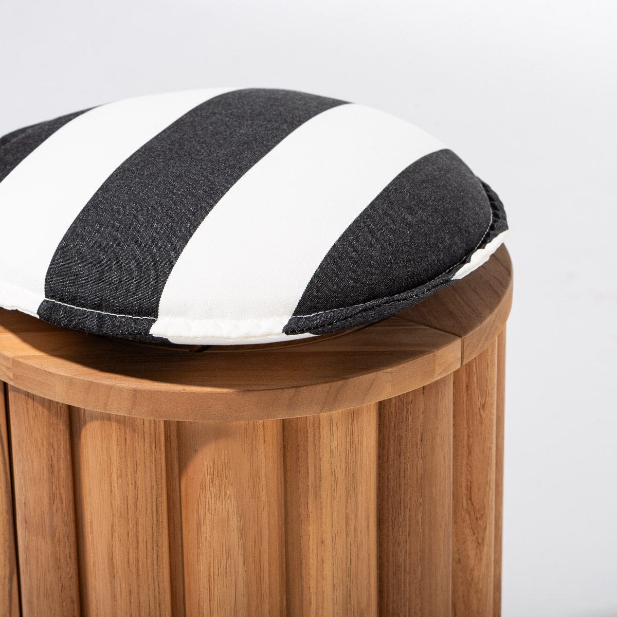 The Daisy Stool