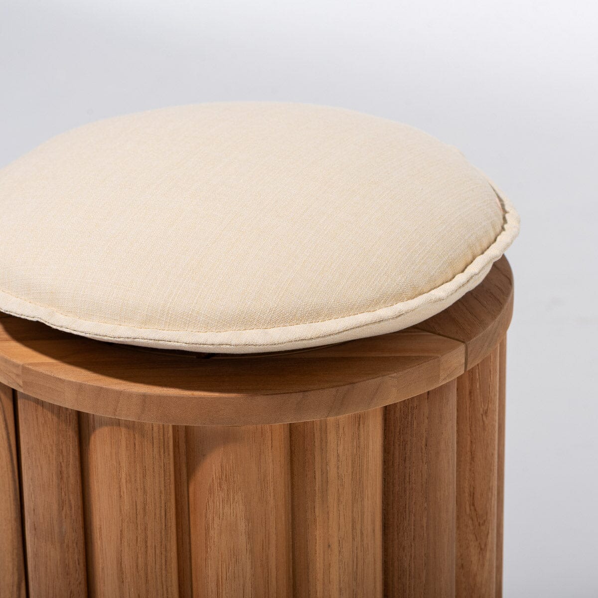 The Daisy Stool