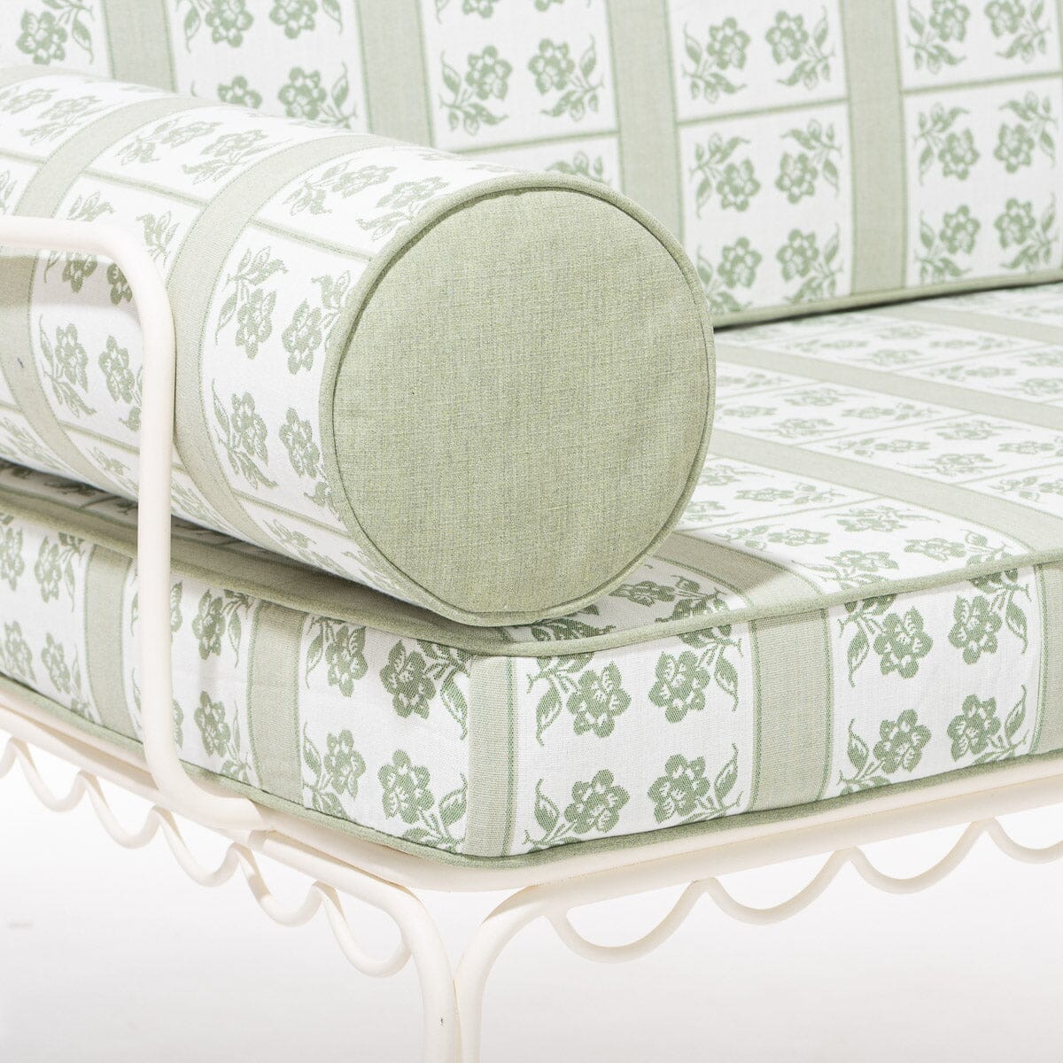 The Al Fresco Love Seat x Julia Berolzheimer
