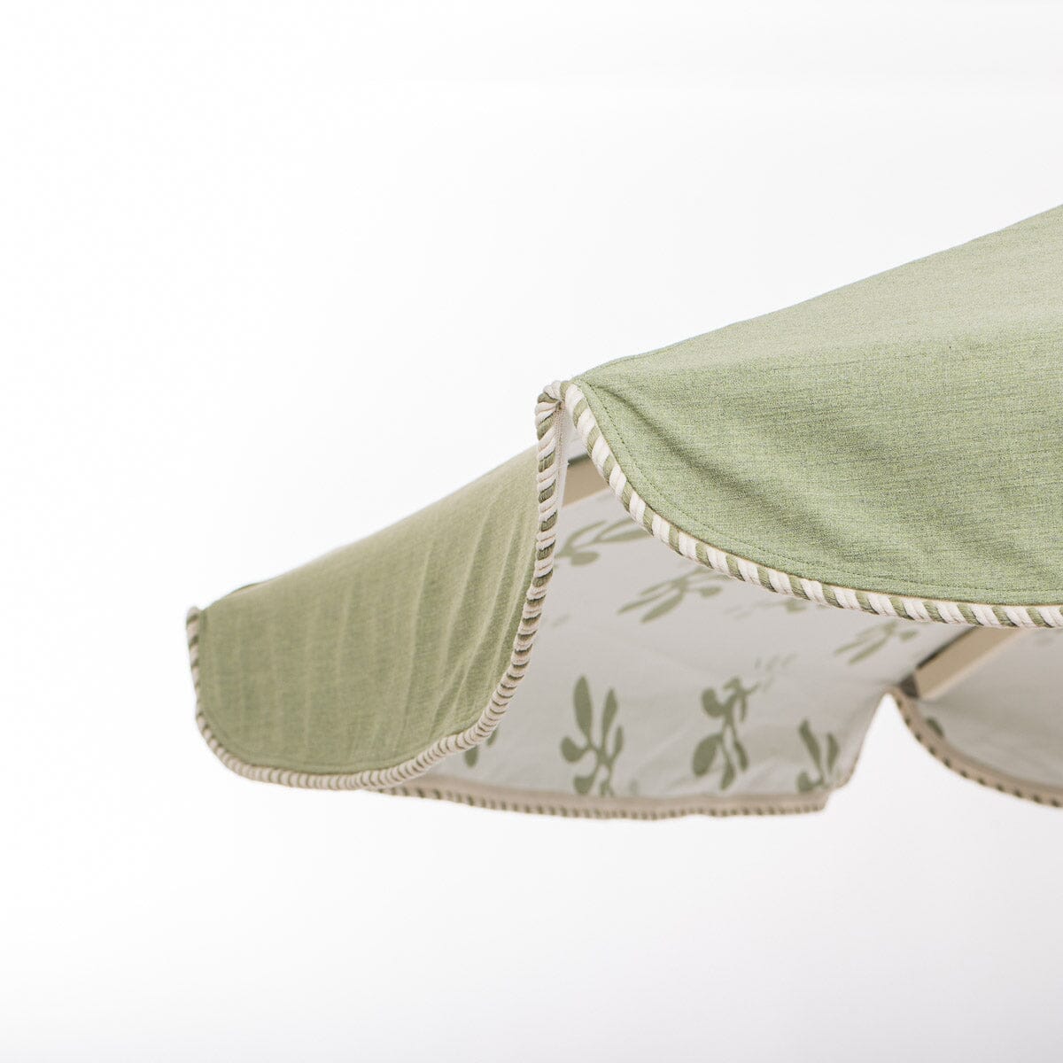 The Resort Market Umbrella Canopy