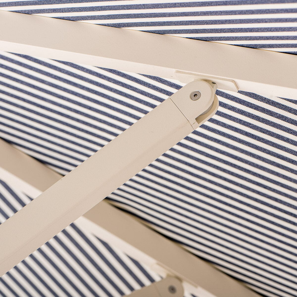 The Resort Market Umbrella