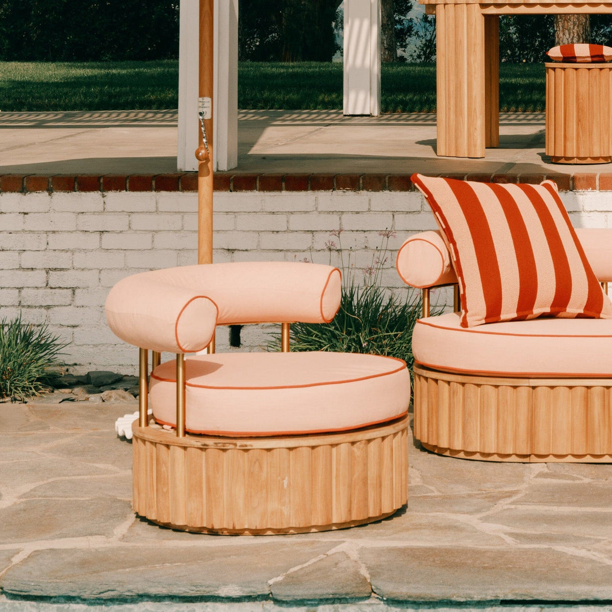 The Daisy Accent Swivel Chair
