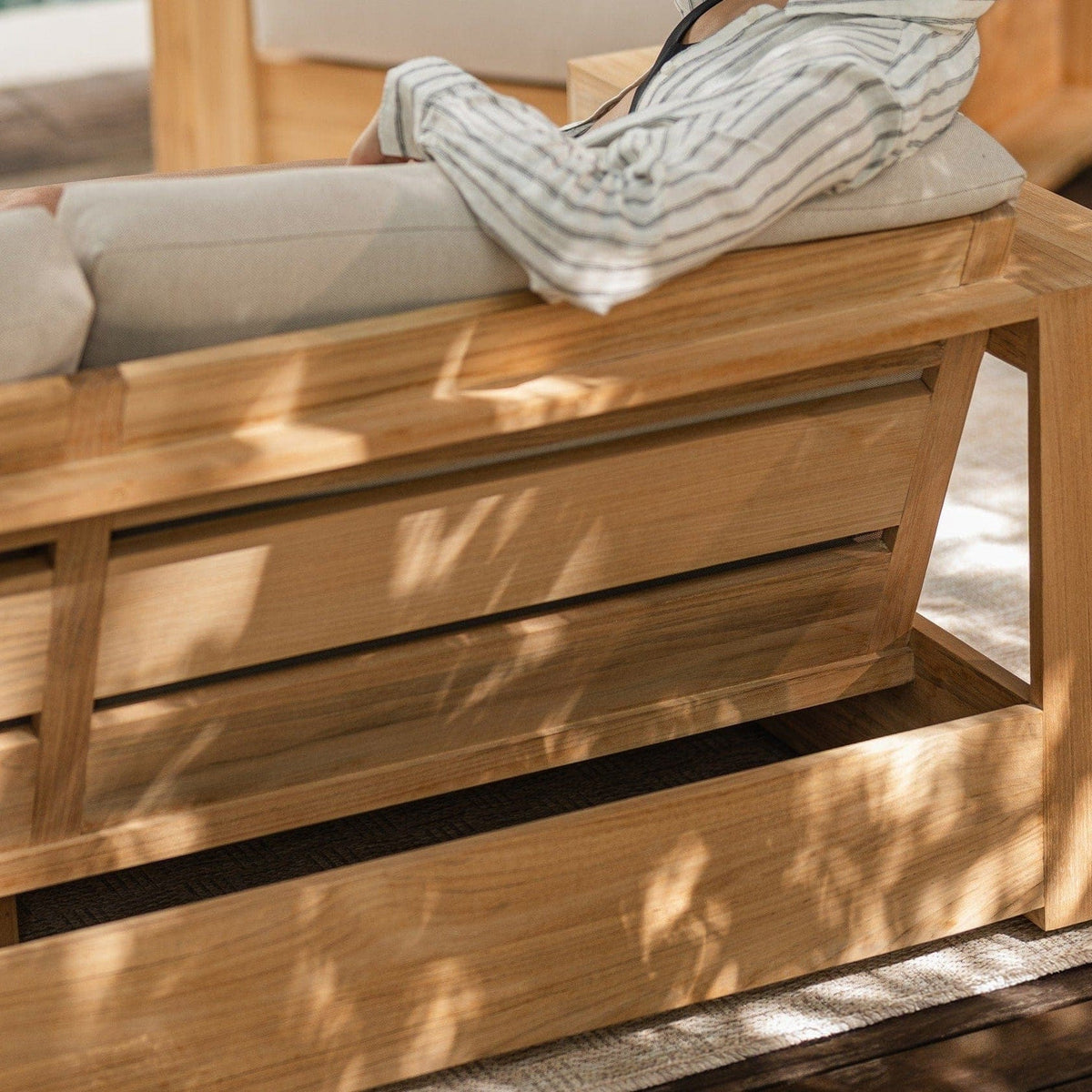 Cove Ottoman