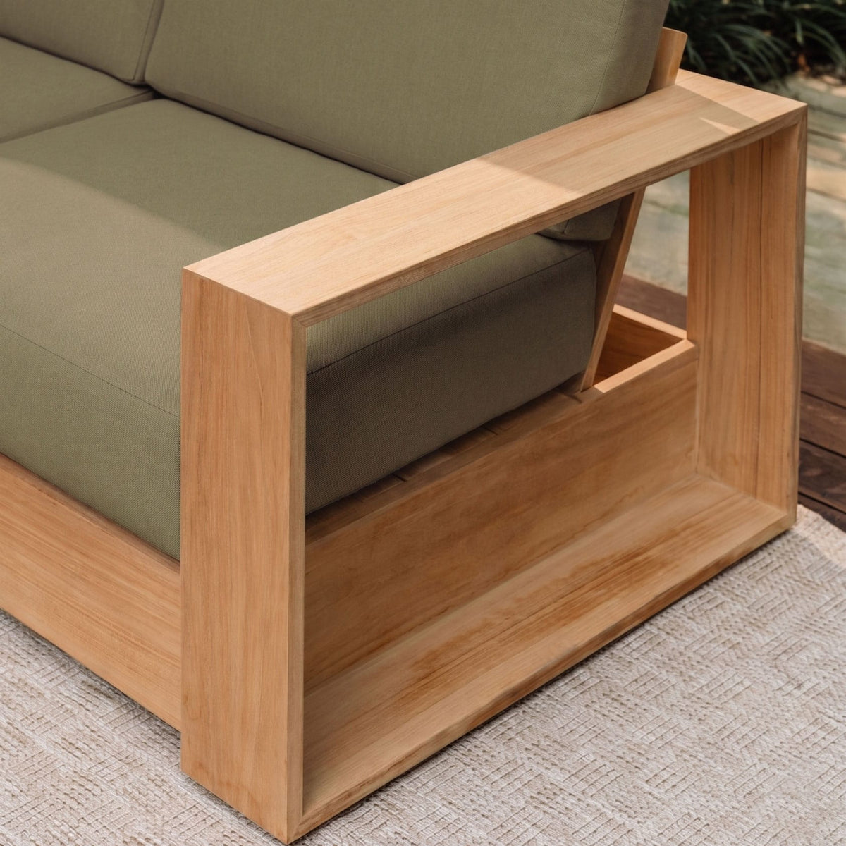 Cove Right-Facing Chaise Sectional