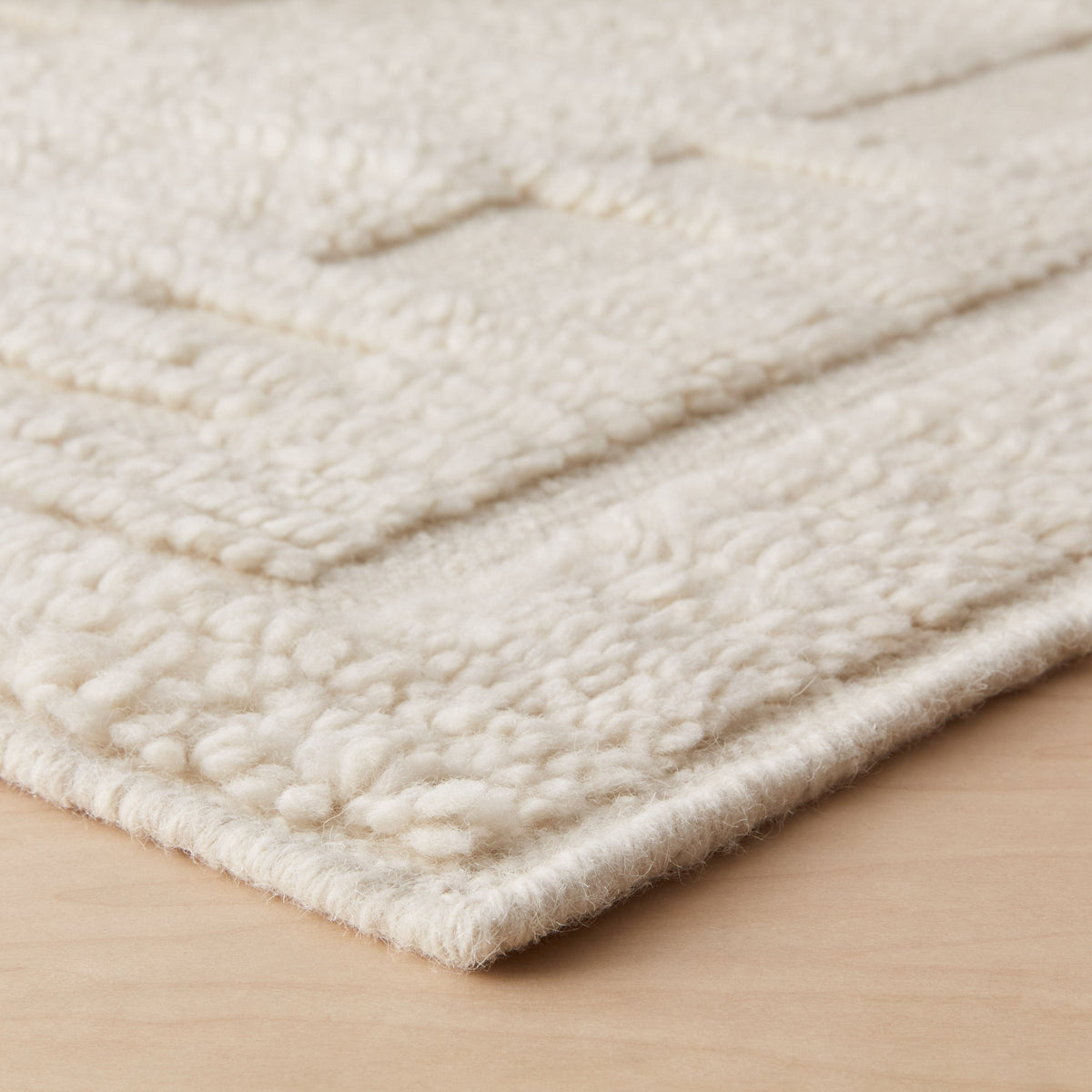 Chahana Hand-Knotted Area Rug