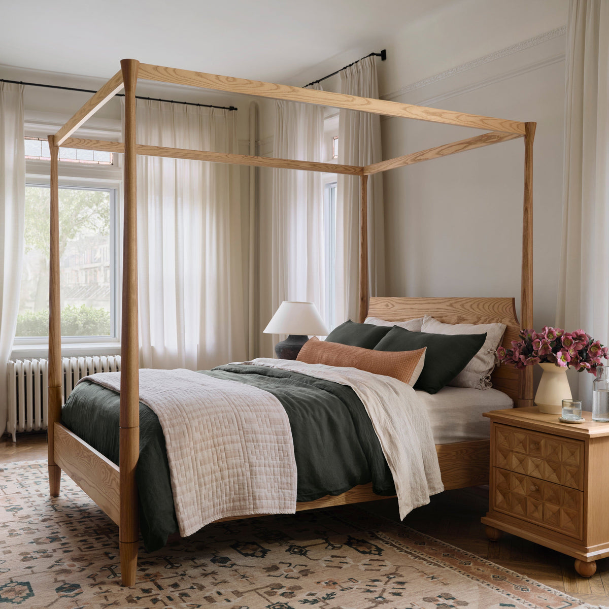Shenandoah Canopy Bed