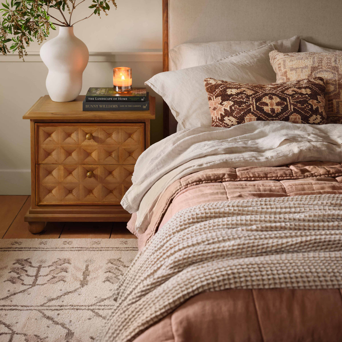 Jaya Nightstand