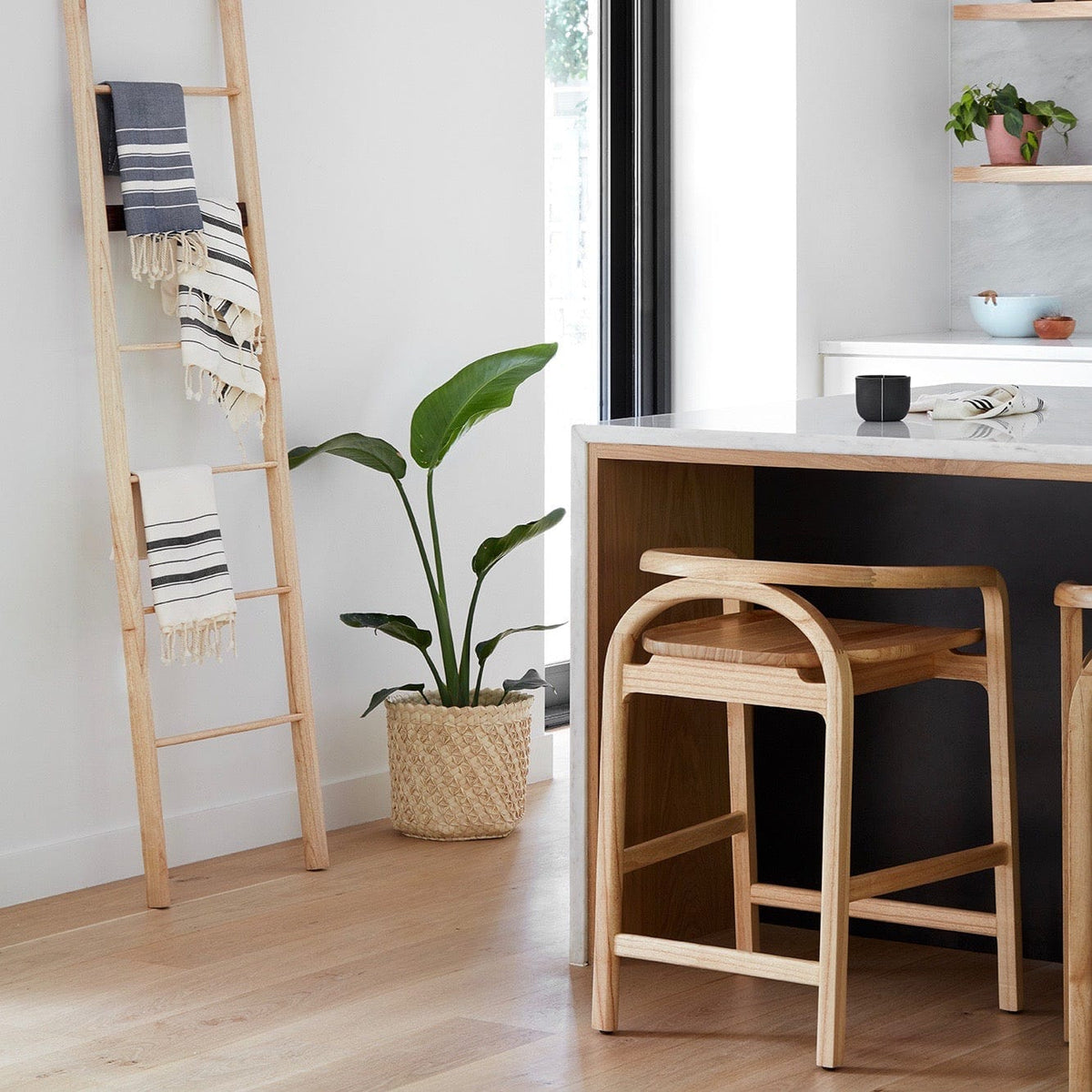 Meru Counter Stool - Mindi