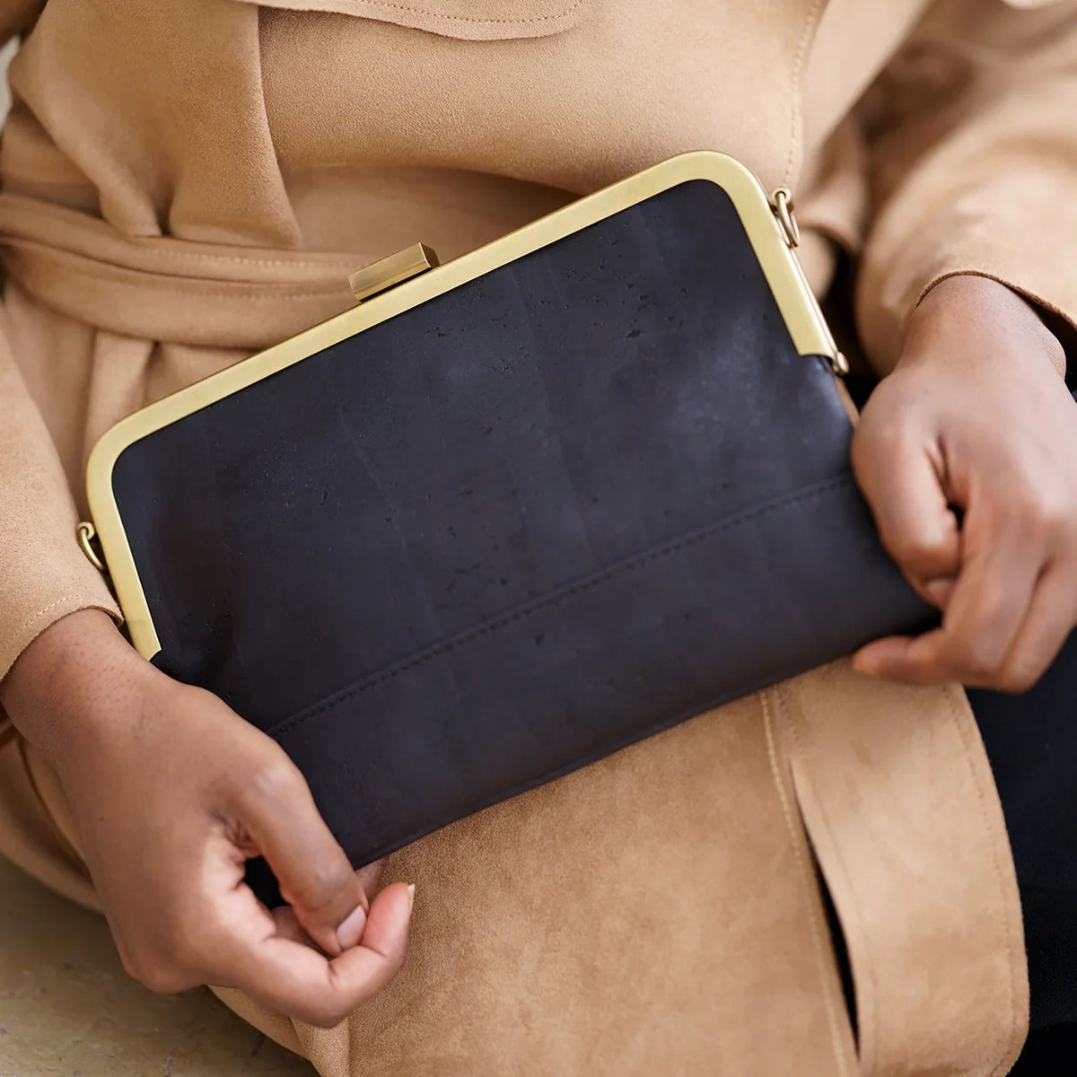 Evening Clutch Cherry