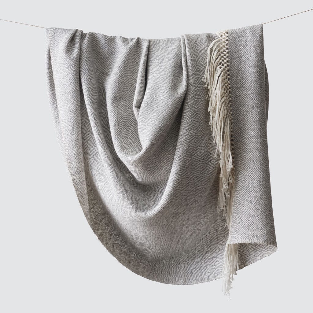 Diamanta Alpaca Throw