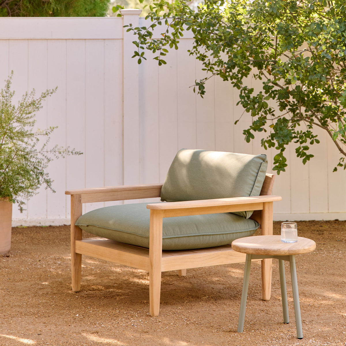 Dunes Teak Lounge Chair