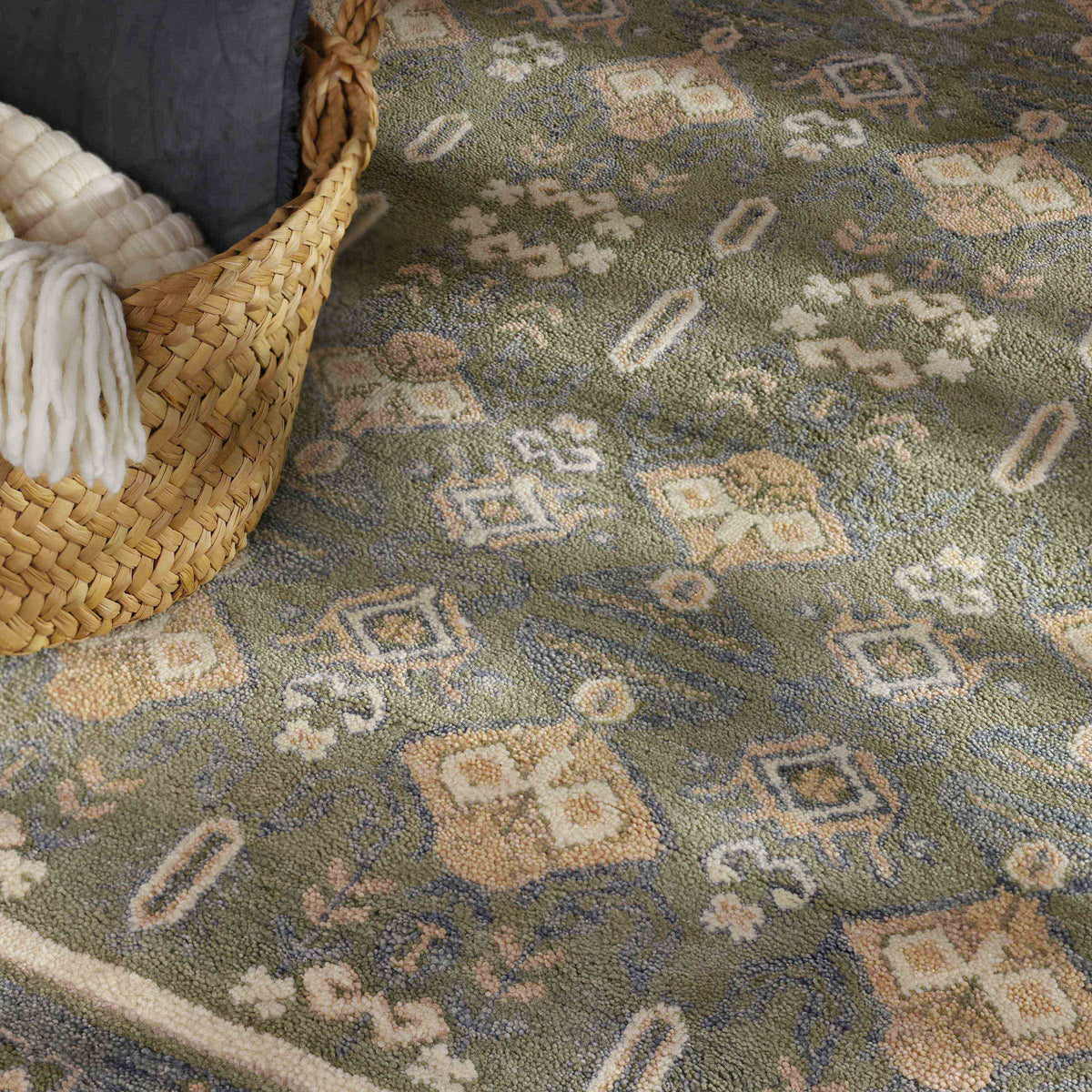 Evelyn Hand-Knotted Area Rug