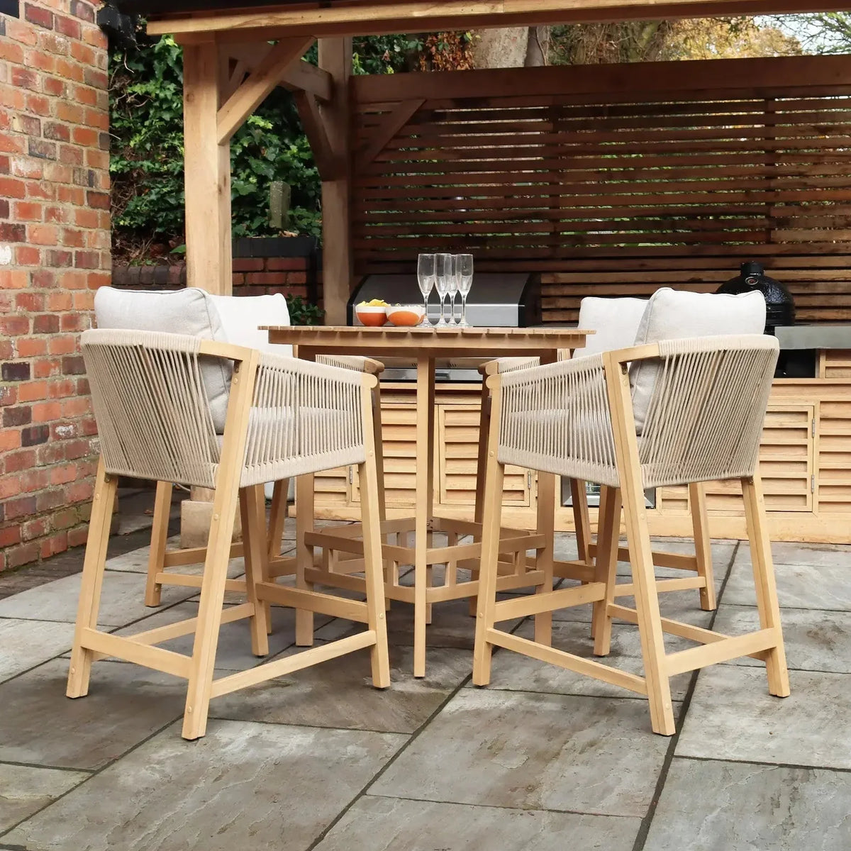 Roma 100cm Round Sunray High Bar Table with 4 Roma Deluxe Bar Stools