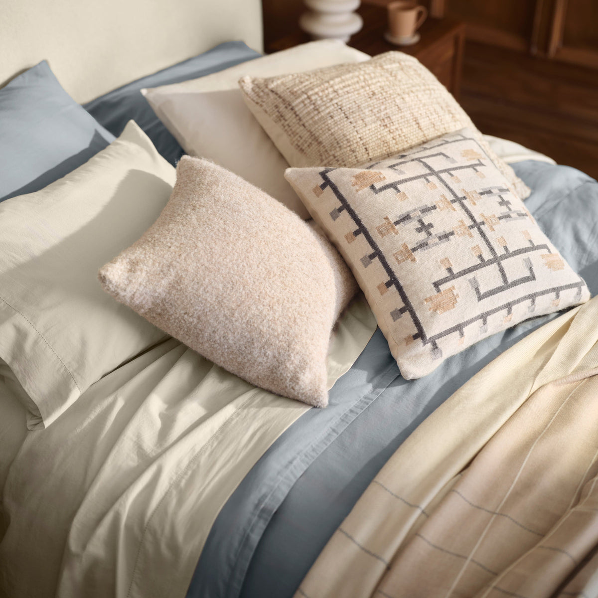 Aliso Pillow