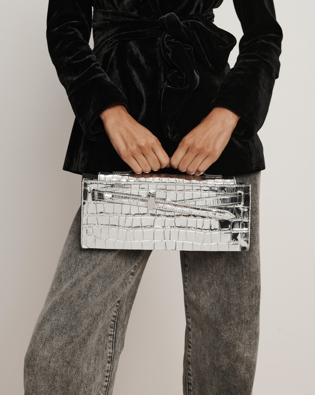 Veronica Beard Dash Clutch