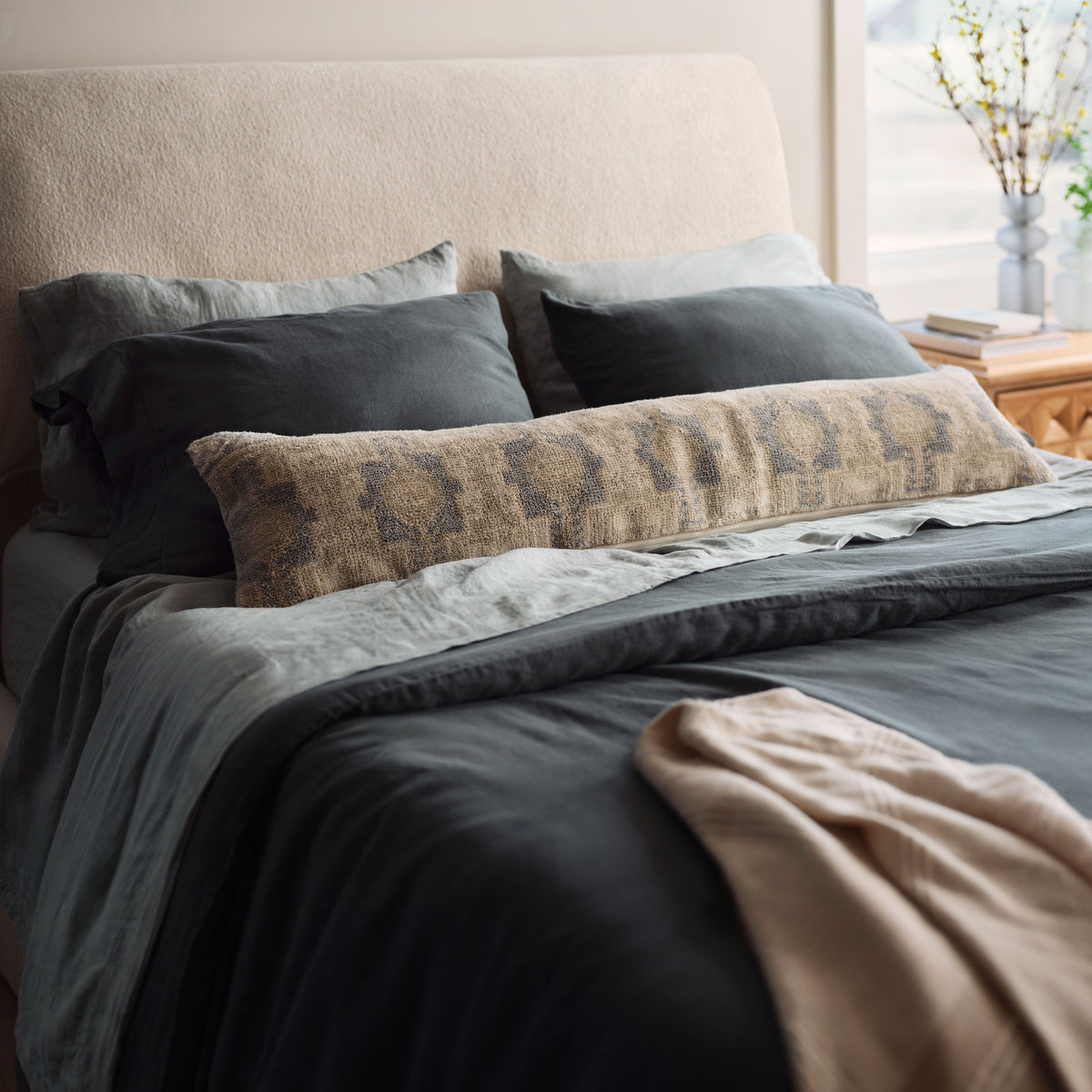 Hana Hand-Knotted Lumbar Pillow