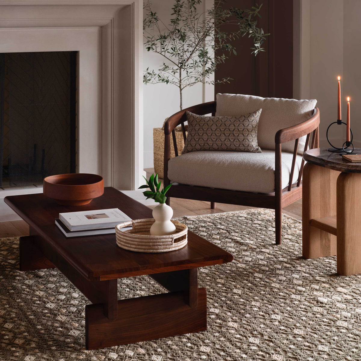 Hanita Hand-Knotted Area Rug