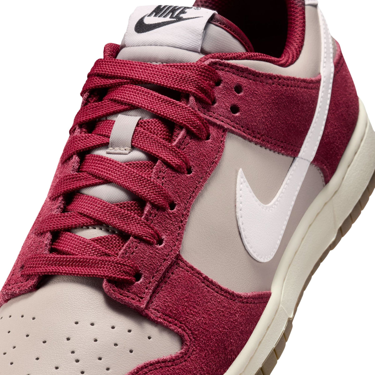 Nike Dunk Low Retro SE (College Grey/White-Team Red-Sail)