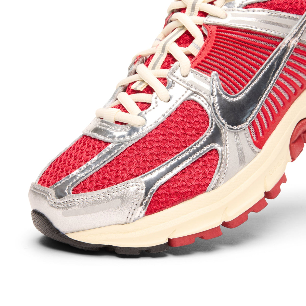 Nike Zoom Vomero 5 (Gym Red/Chrome-Metallic Silver)