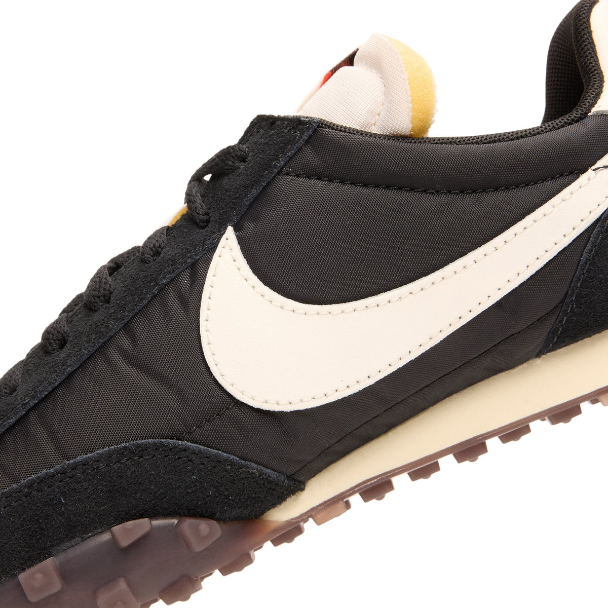 Nike Waffle Racer (Black/Sail-Coconut Milk-Gum Dark Brown)
