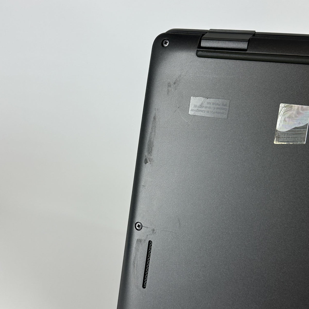 Dell Latitude 7430 14 Black 2.2 GHz Intel Core i7 12th Gen. 16GB RAM