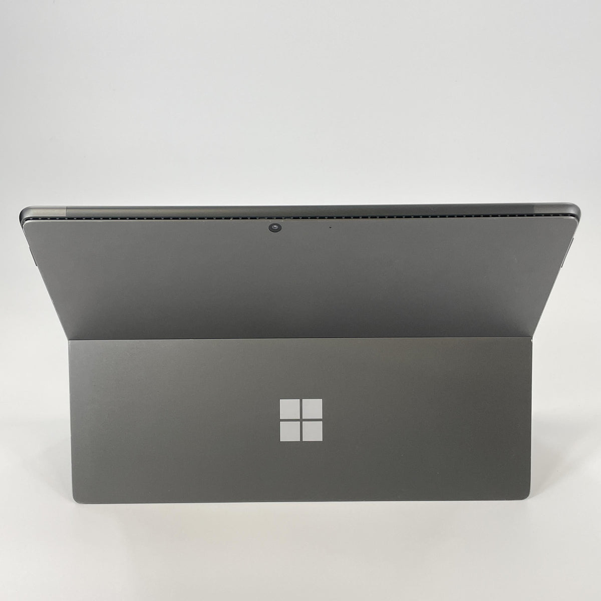 Microsoft Surface Pro 8 13 Black WiFi 3.0 GHz Intel Core i7 11th Gen.