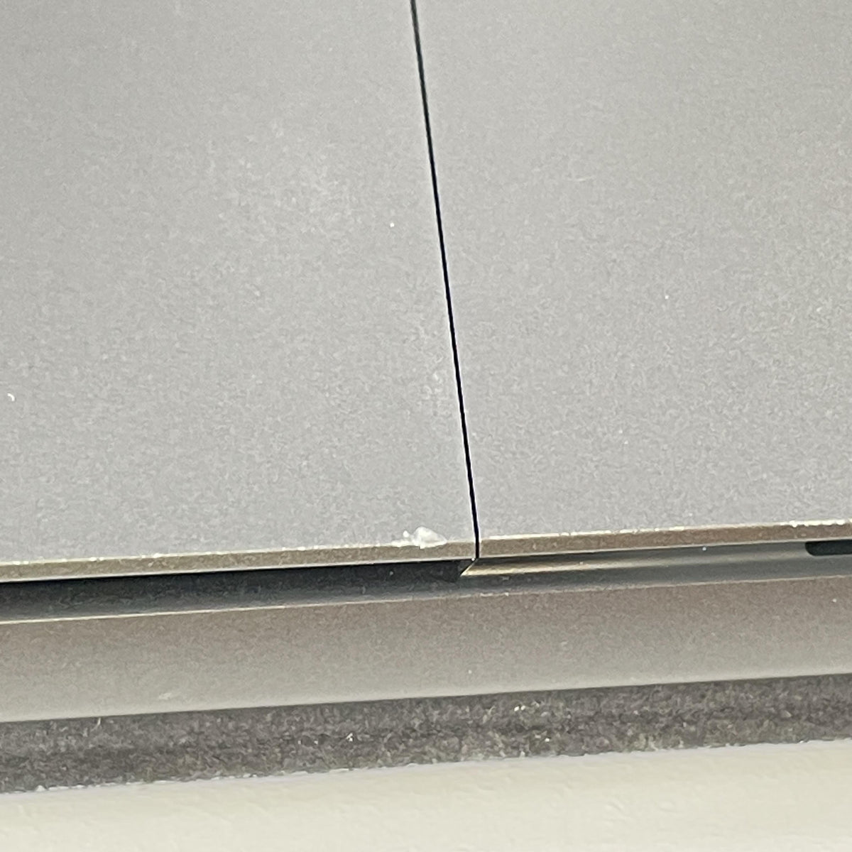 Microsoft Surface Pro 8 13 Black WiFi 3.0 GHz Intel Core i7 11th Gen.