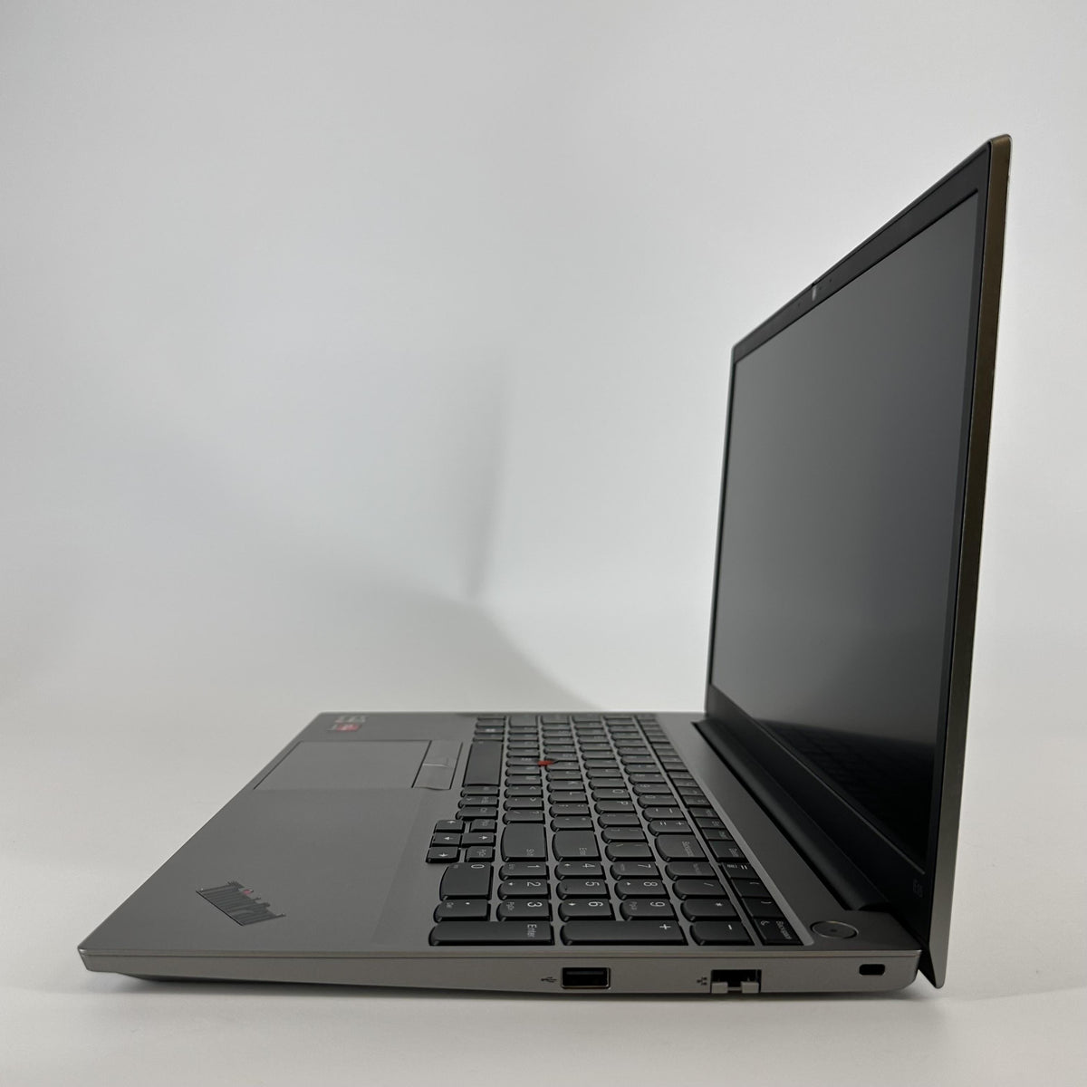 Lenovo ThinkPad E15 Gen 4 Silver 2.0 GHz AMD Ryzen 7 5825U 16GB RAM