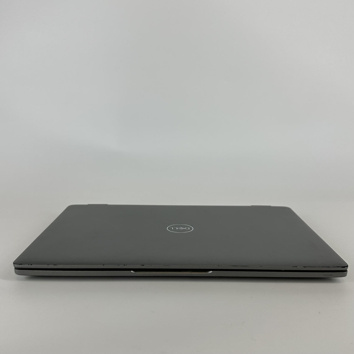Dell Latitude 5320 13.3 Gray 2.6 GHz Intel Core i5 11th Gen. 8GB RAM