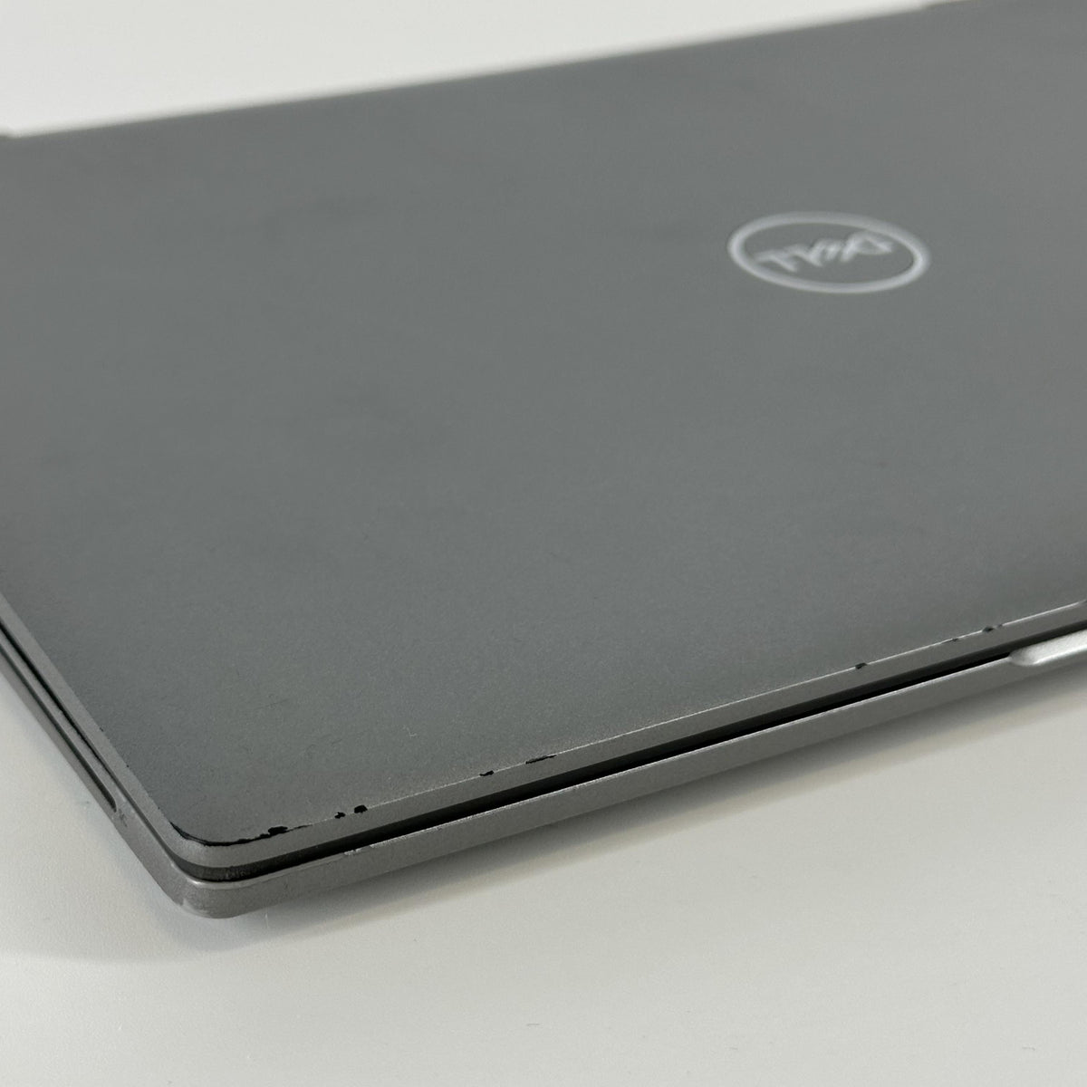 Dell Latitude 5320 13.3 Gray 2.6 GHz Intel Core i5 11th Gen. 8GB RAM