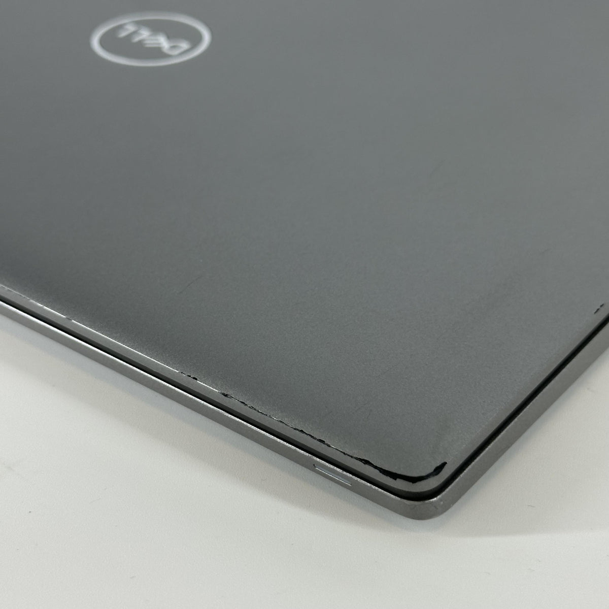 Dell Latitude 5320 13.3 Gray 2.6 GHz Intel Core i5 11th Gen. 8GB RAM