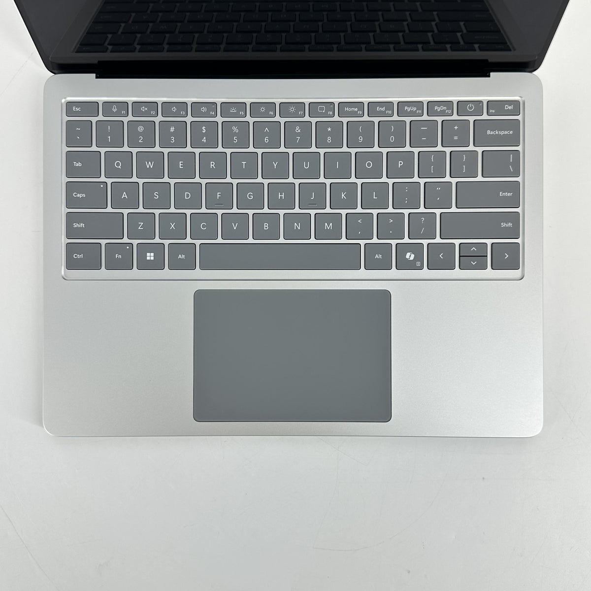 Microsoft Surface Laptop 7 13.8 Platinum WiFi 3.4 GHz Qualcomm