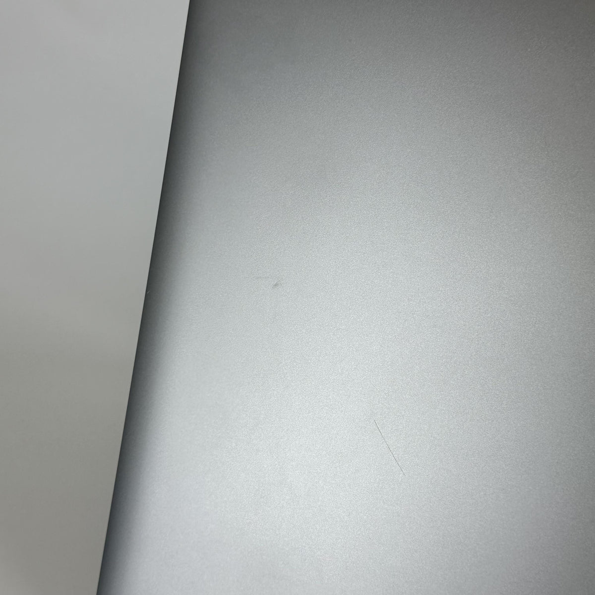 Dell Precision 7740 17.3 Gray 2.6 GHz Intel Core i7 9th Gen. 16GB RAM