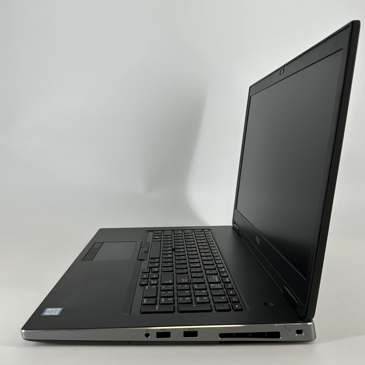 Dell Precision 7740 17.3 Gray 2.6 GHz Intel Core i7 9th Gen. 64GB RAM