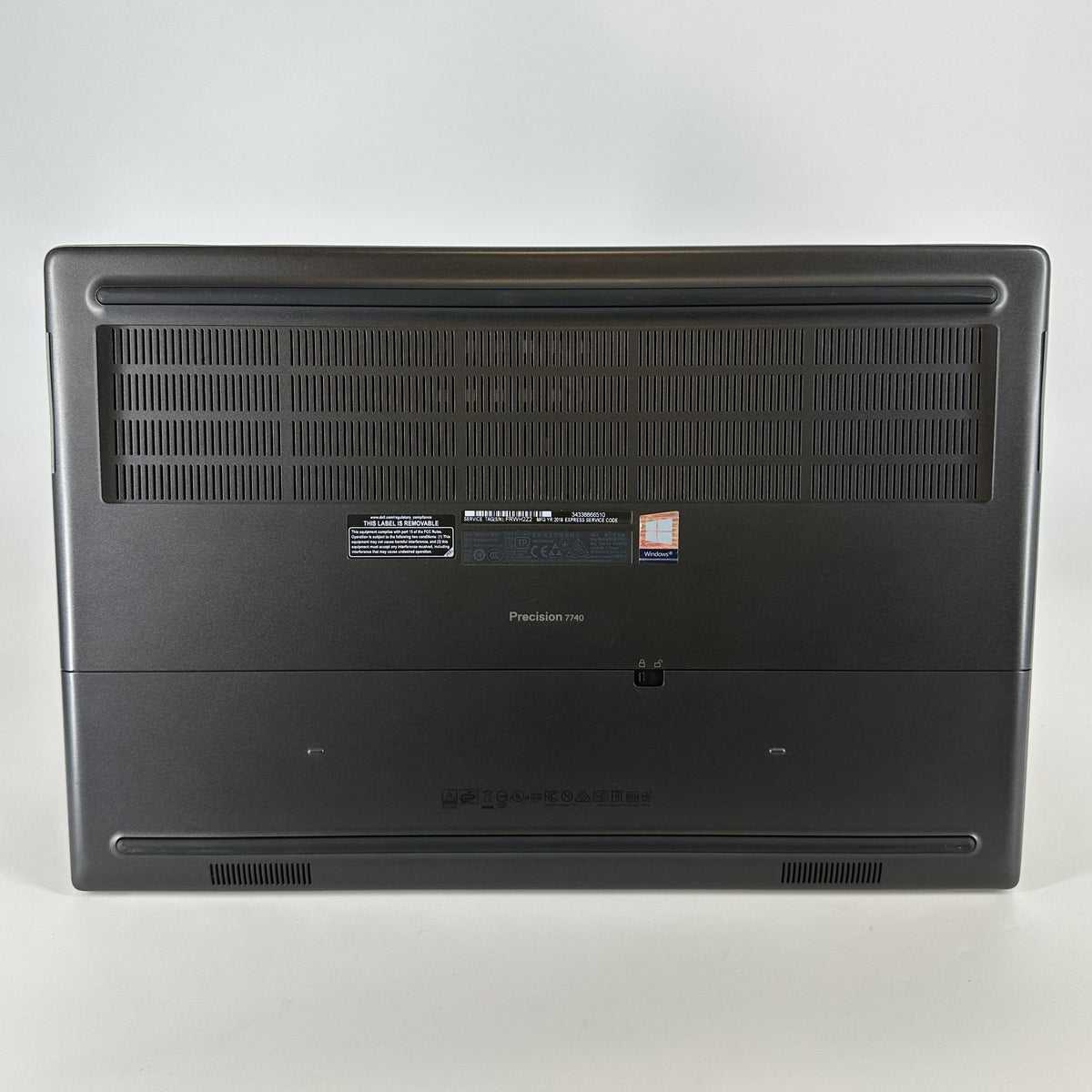 Dell Precision 7740 17.3 Gray 2.6 GHz Intel Core i7 9th Gen. 64GB RAM