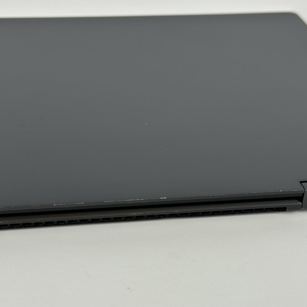 Samsung Galaxy Book2 360 13.3 Graphite WiFi 2.5 GHz Intel Core i7
