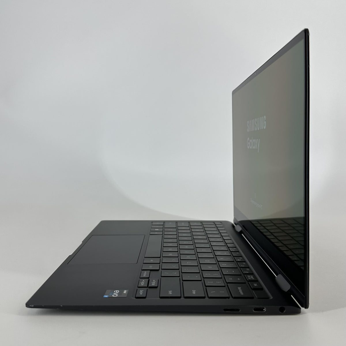 Samsung Galaxy Book2 360 13.3 Graphite WiFi 2.5 GHz Intel Core i7